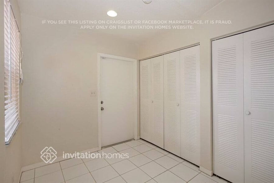 Building Photo - 14725 SW 172nd St