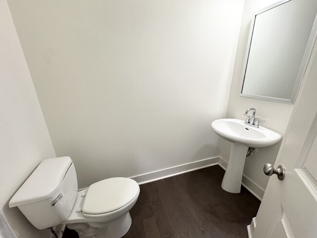Building Photo - Stylish 3BR Townhome with Private Yard & T...