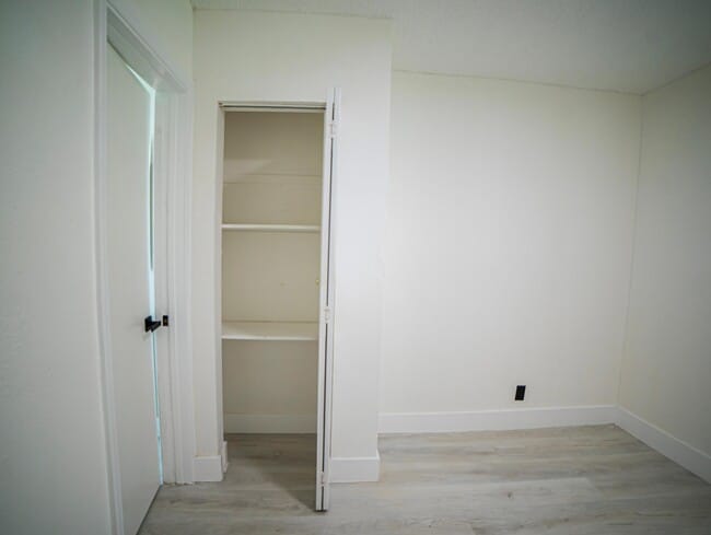 Building Photo - 412 Columbus Pkwy