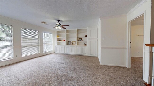 Building Photo - 14919 Forest Trails Dr