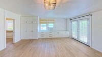 Building Photo - 630 Beverly Dr