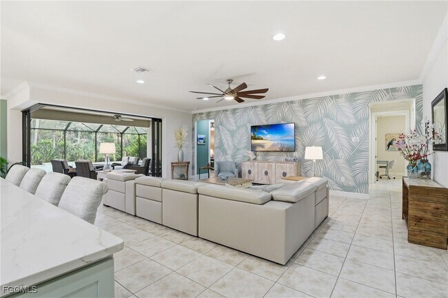 Building Photo - 11012 Castlereagh St