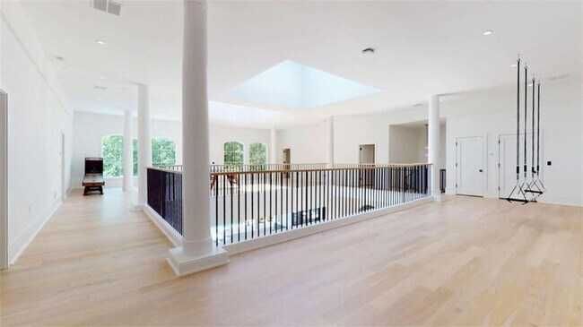 Building Photo - 3206 Arden Rd NW