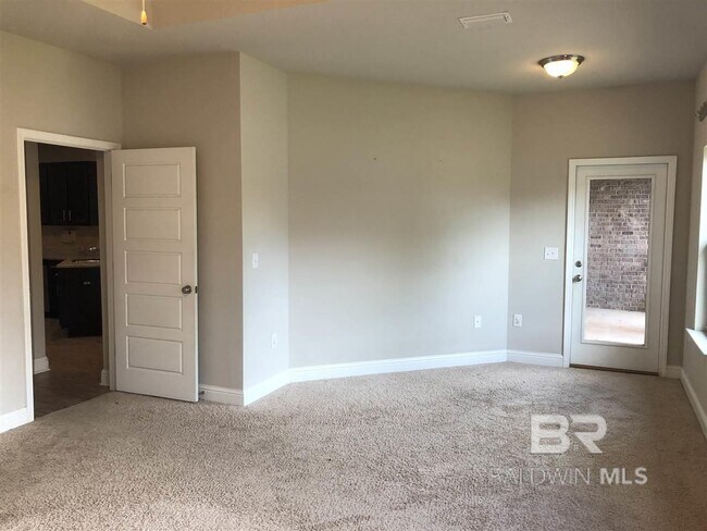 Building Photo - 23738 Havasu Dr