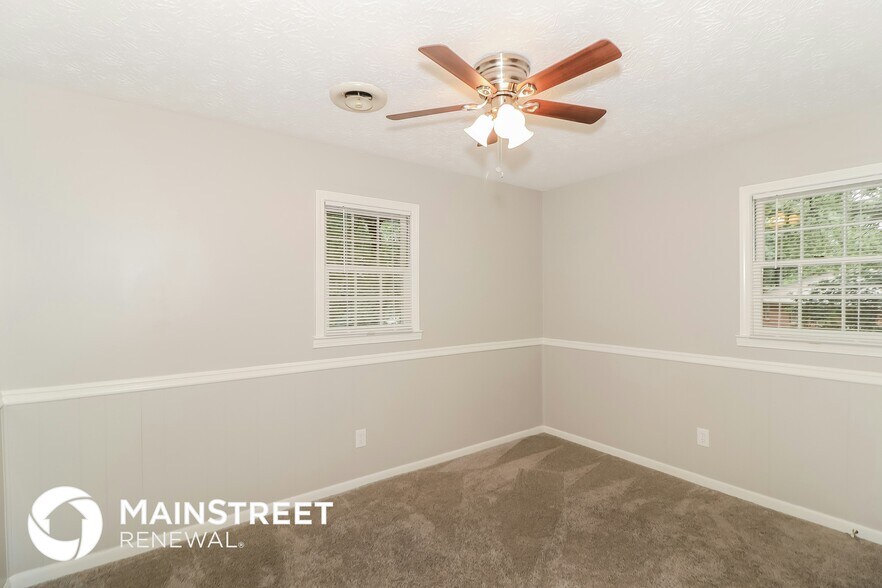 Building Photo - 4067 Garden Cir