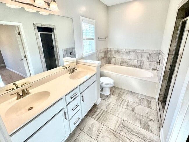 Building Photo - Move In Special! Now Lasing a 4 Bedroom 2.5 bath home in Horn Lake