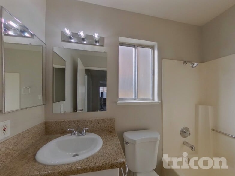 Building Photo - 5426 Eastwick Cir