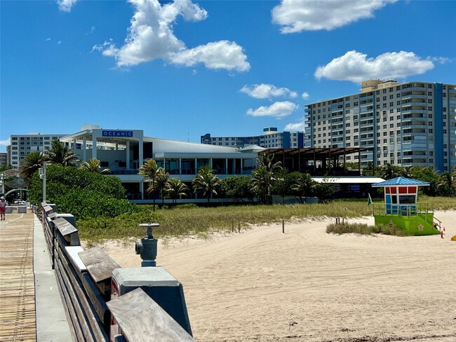 Building Photo - 133 N Pompano Beach Blvd