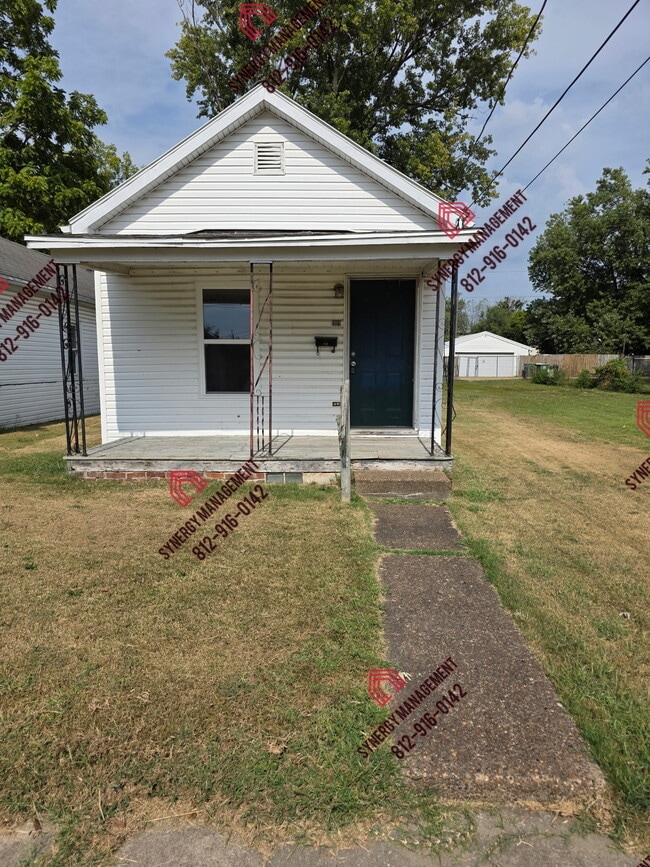 Primary Photo - 1119 Helm St