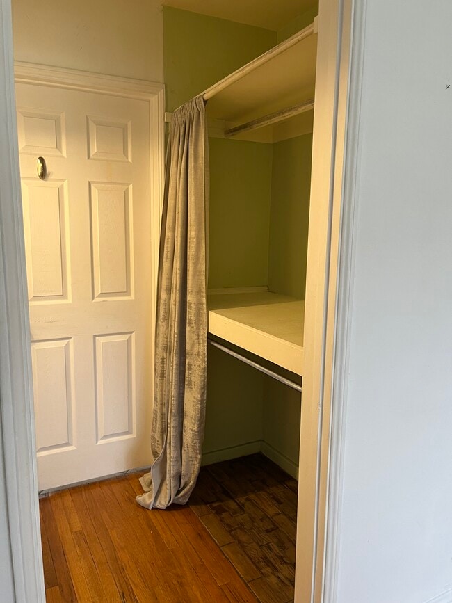 extra storage master bedroom - 4549 Vista del Monte Ave