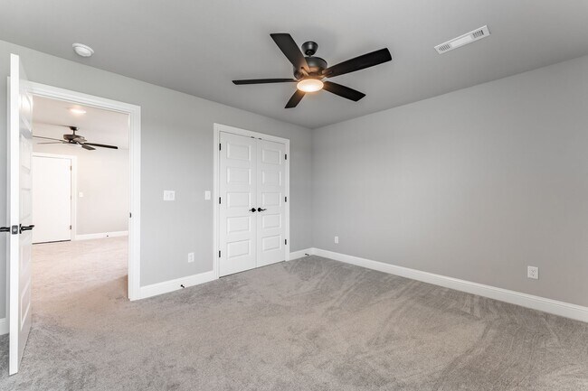 Building Photo - Newly Built Bentonville Home