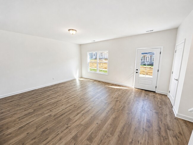 Building Photo - Modern Blacksburg Townhome with Garage, Balcony, Internet & Water Included with the Rent