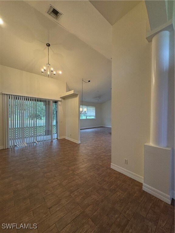 Building Photo - 420 SE 13th Pl