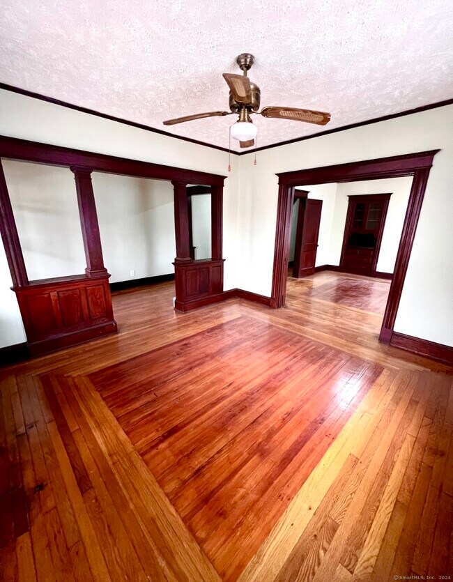 Building Photo - 25 Washington Ave