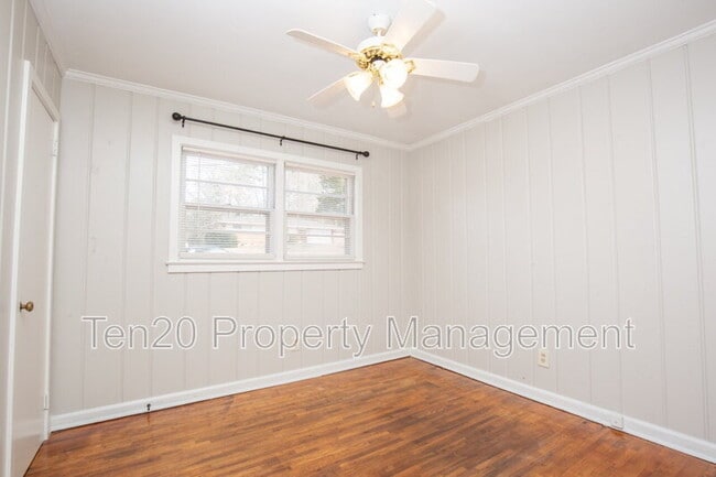 Building Photo - 4264 Yates Dr