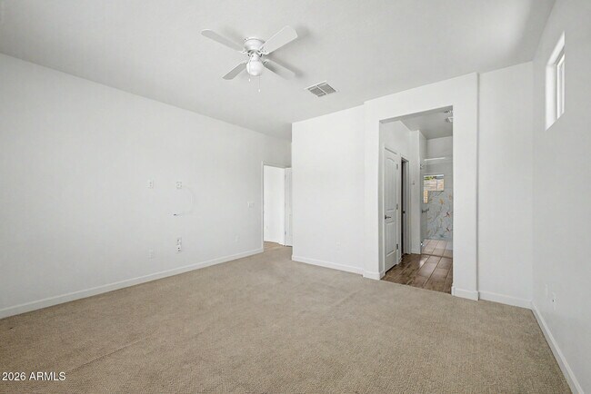 Building Photo - 20420 W Calle Encorvada