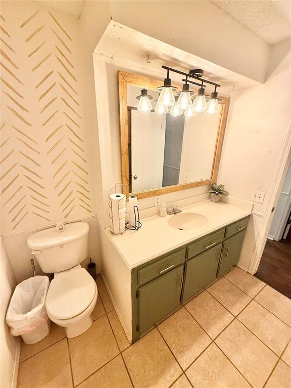 Building Photo - 1305 E Andy St