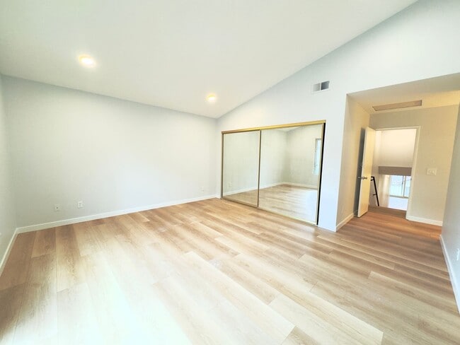Building Photo - FULLY REMODELED: Spacious 3 bedroom condo in San Marcos With AC