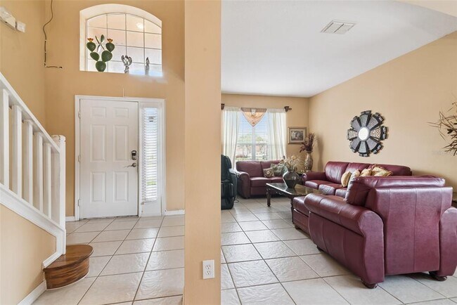 Building Photo - 1162 Solana Cir