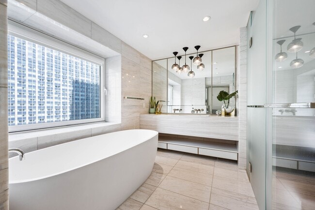 Building Photo - 135 W 52nd St