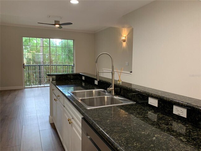 Building Photo - 5208 Hampton Beach Pl