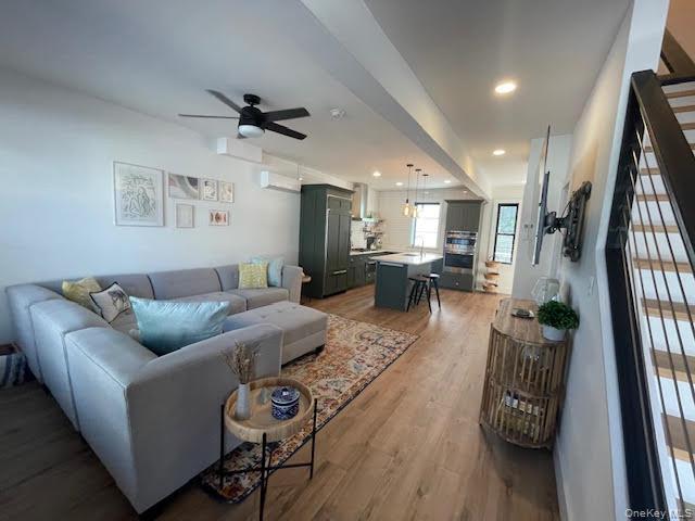 Building Photo - 12 South St