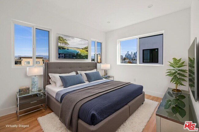 Building Photo - 1933 Magnolia Ave