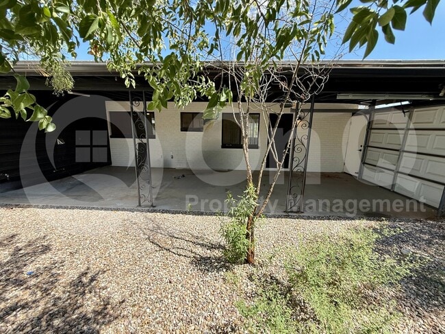 Building Photo - 1715 N Highland Ave