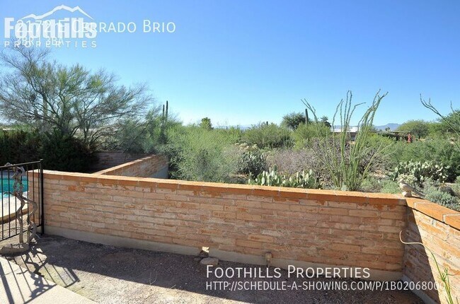 Building Photo - 2172 E Cerrado Brio