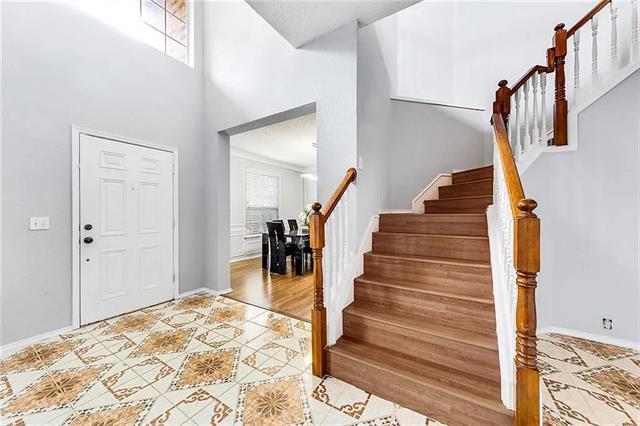 Building Photo - 8501 Mesa Verde Dr