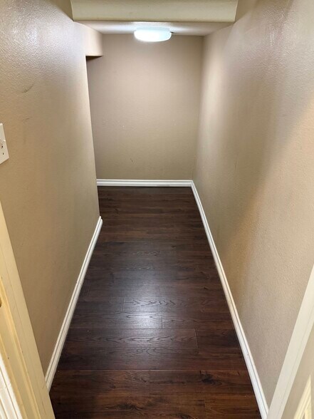Storage Room - 33710 Willow Haven Ln