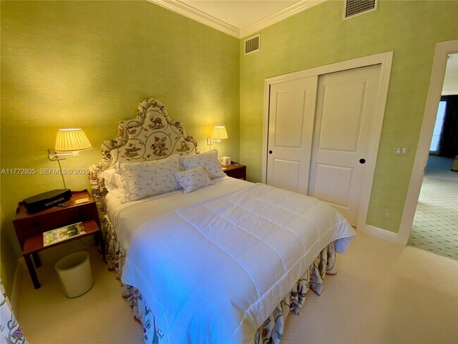 Building Photo - 11718 SE Florida Ave