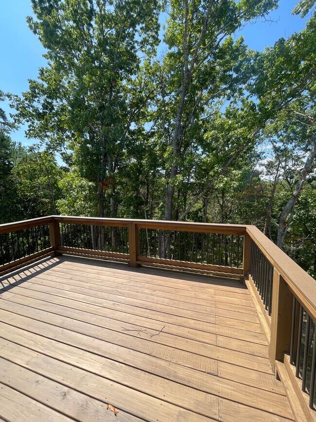 Building Photo - Rental in Ooltewah - 3 Bedrooms + Finished Basement