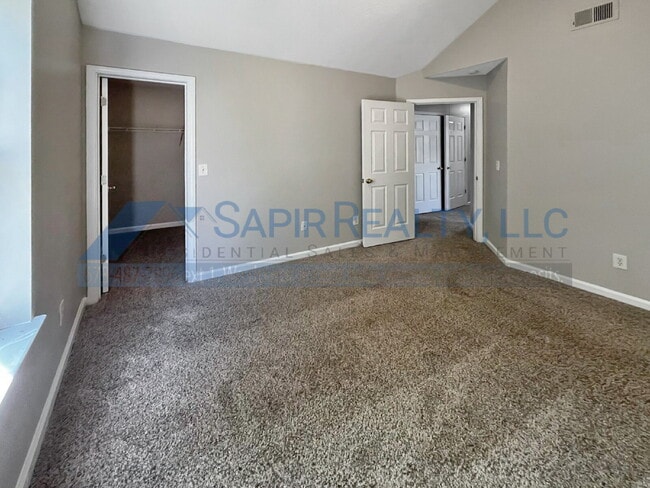 Building Photo - 5348 Shirewick Ln