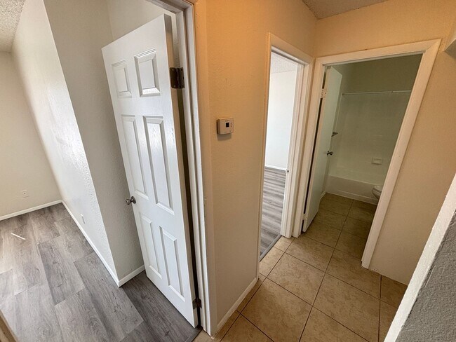 Building Photo - 2883 Wheelwright Dr