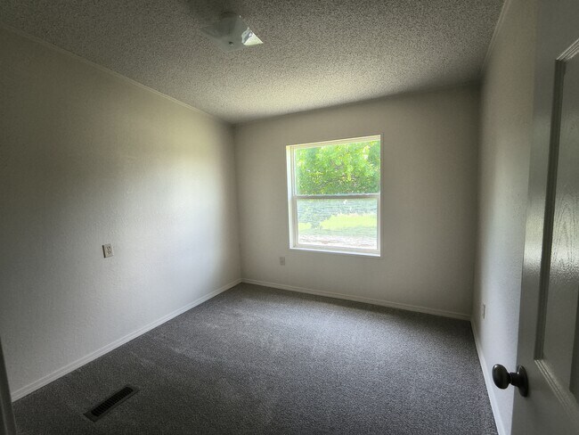 Building Photo - 4735 Co Rd 74