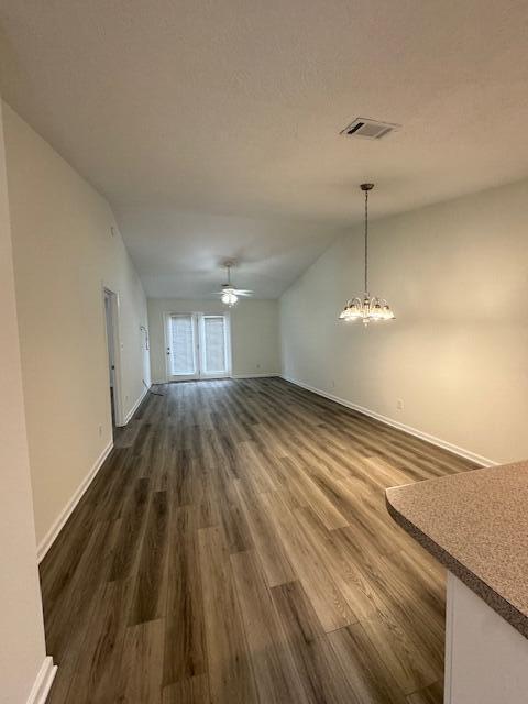 Building Photo - 133 Hillsborough Ln