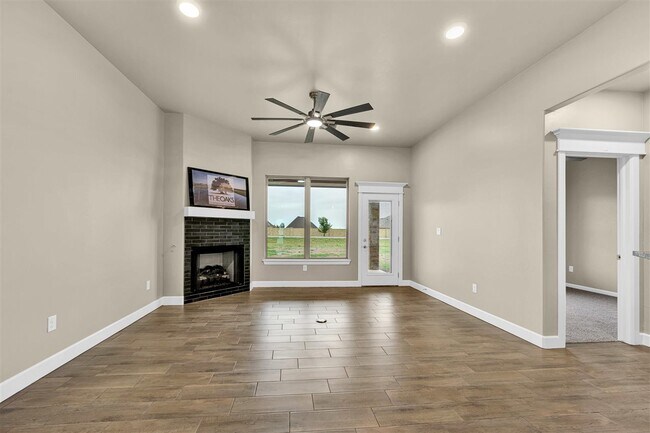 Building Photo - 2608 SW 68th St