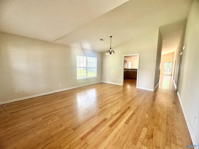 Building Photo - 135 Bremerton Dr SW
