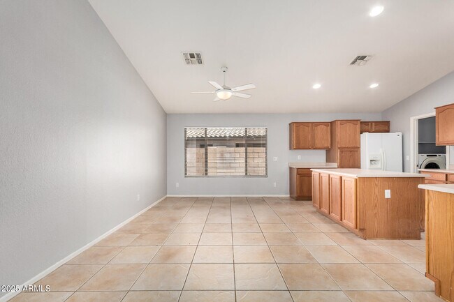 Building Photo - 15548 N 156th Ln