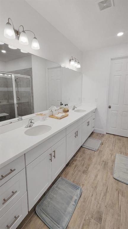 Building Photo - 5815 Mezzana Run