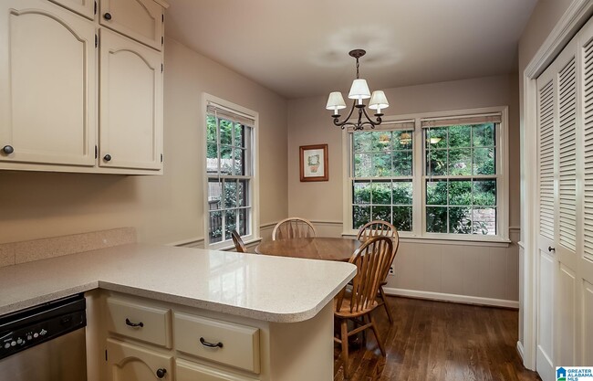 Building Photo - 4105 Shiloh Dr