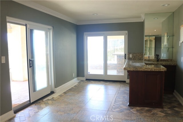 Building Photo - 4310 E Terra Vista Ln