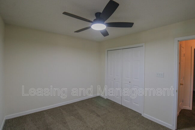 Building Photo - 1522 Theresa Dr