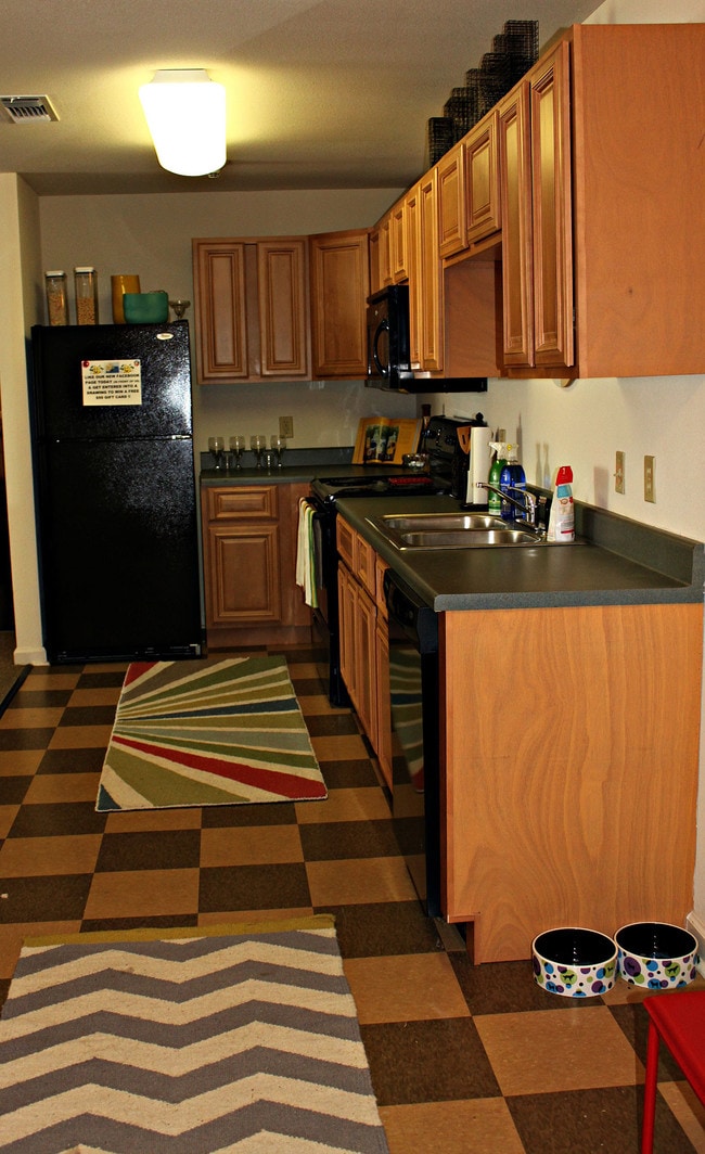 2909 Oliver Apartments 2909 N Oliver St Wichita KS 67220 Apartment