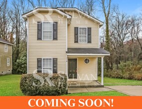 Building Photo - Lovely 4BR Charlotte Home