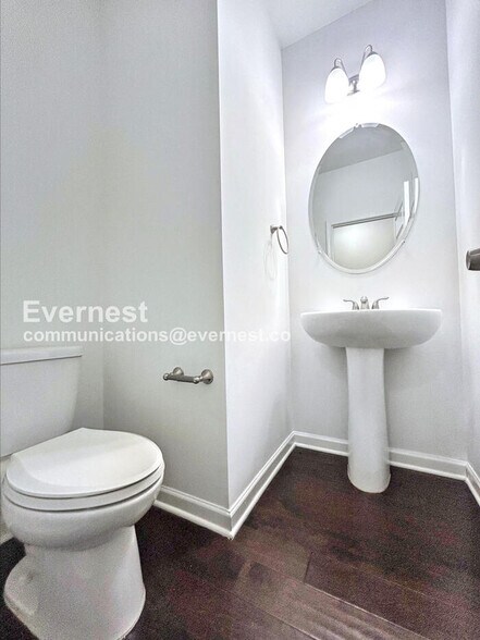 Building Photo - 3995 Tyne Ct