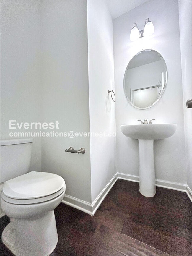 Building Photo - 3995 Tyne Ct