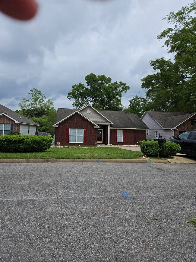 Building Photo - 258 Melrose Ln
