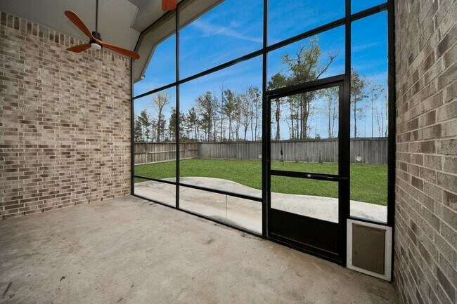 Building Photo - 28065 Woodland Bend Way